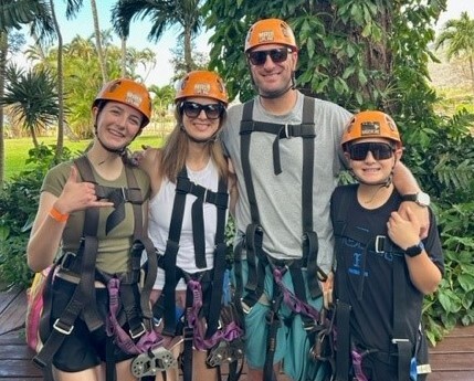 Dennis with his wife and two kids.